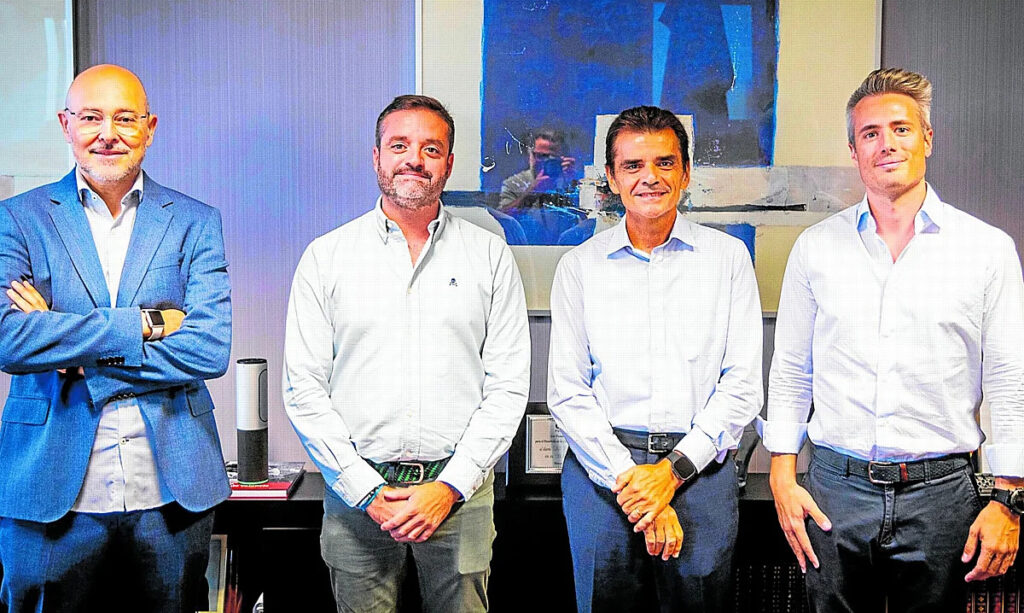 202609Sept29-LAS PROVINCIAS-La electrificación-un proceso imparable-Mesa Expertos ECOMOV-01